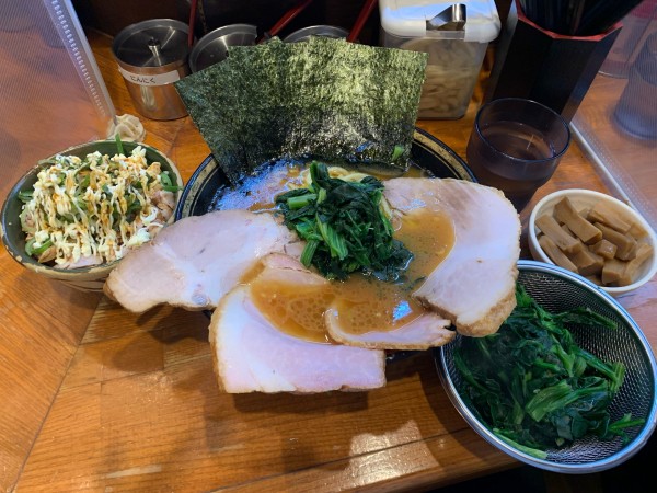 「チャーシュー麺中盛り」@末廣家の写真