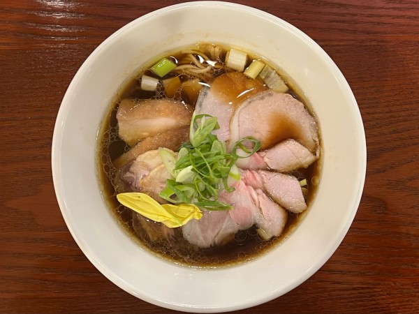 「旨み鶏だしチャーシューめん(醤油)」@生粋 花のれんの写真