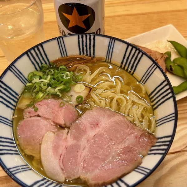「らぁ麺 塩＋缶ビール」@らぁ麺 秀登の写真
