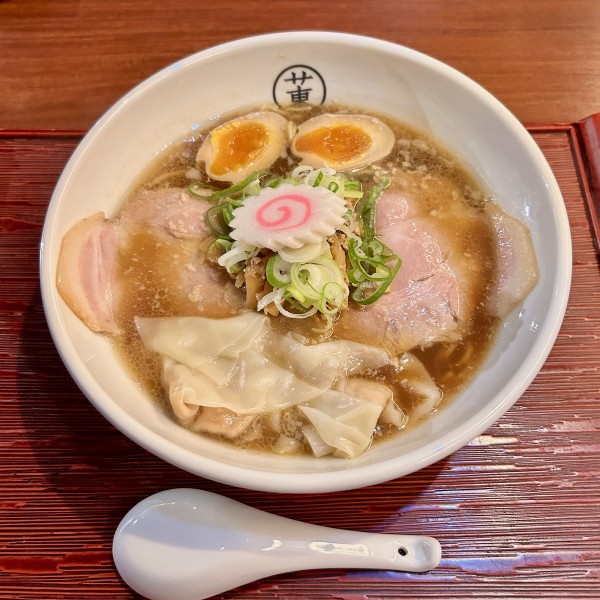 特製醤油ラーメン