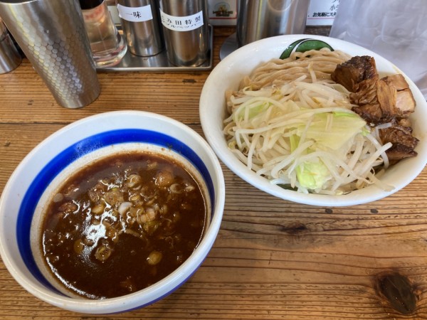「野菜つけ麺中盛り　ライトスープ」@雷 千葉駅前店の写真