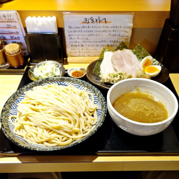 「特製つけ麺（中盛）」@つけ麺 道の写真