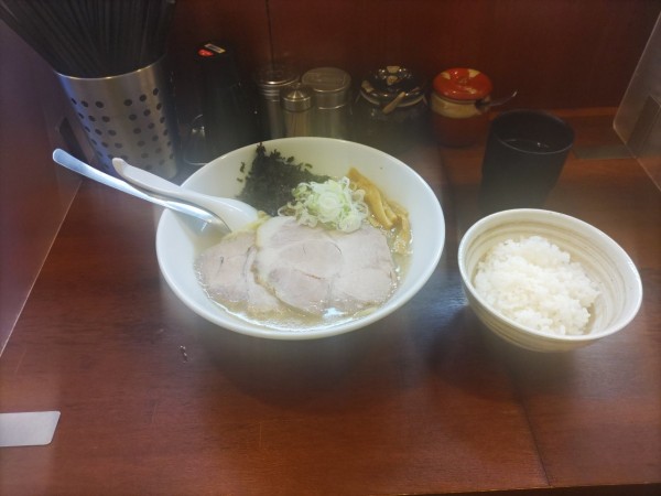 「ラーメン」@拉麺 梅太郎の写真