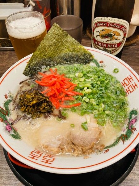 「白豚骨ラーメン」@つけ麺 中華そば 節 府中店の写真