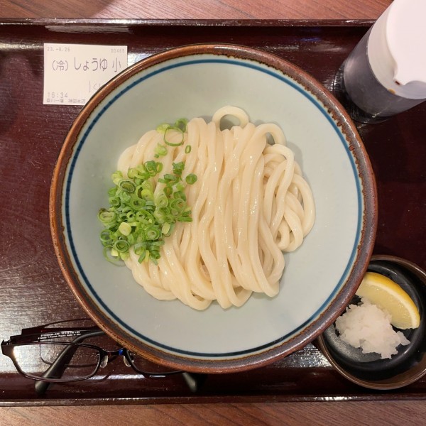 「しょうゆ　冷　小」@香川 一福 神田本店の写真