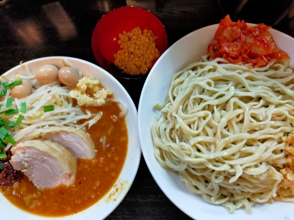 「【限定】チゲ味噌大1350円(牛800g)+生姜納豆150円」@豚星。の写真