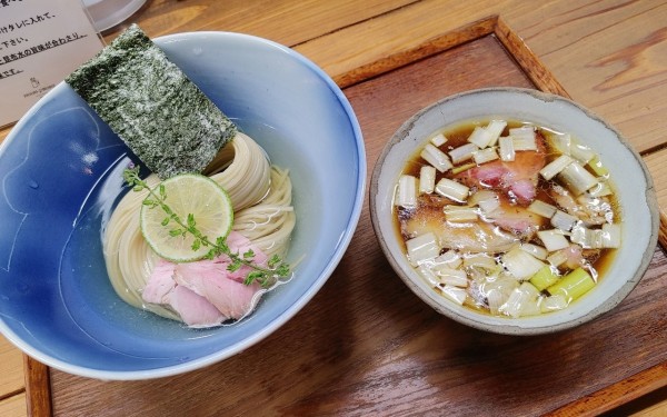 「昆布水つけめん(醤油)1050円」@YOKOKURA STOREHOUSEの写真