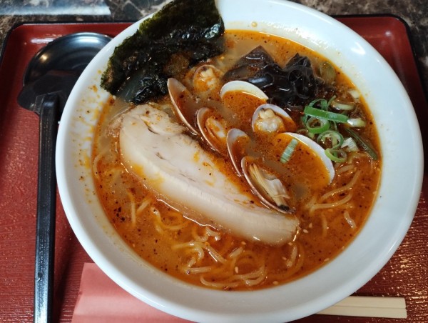 「塩ラーメン【赤】」@亀鶴之寿の写真