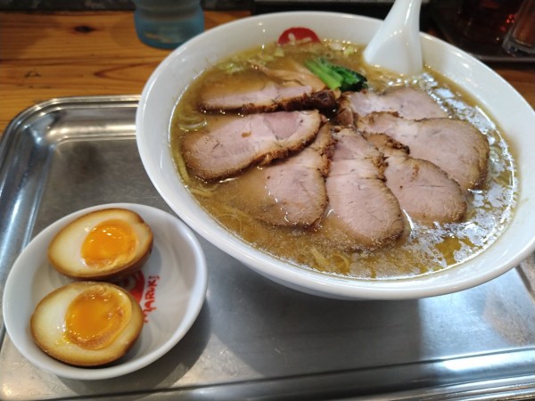 「肉そば(中)」@中華そば まるきの写真