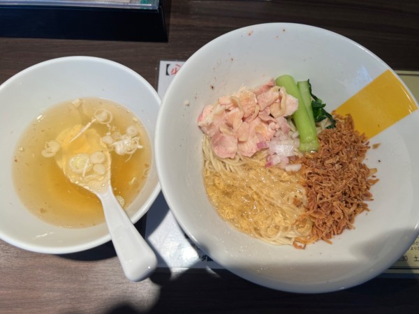 「冷たい塩生姜油そば1050円」@塩生姜らー麺専門店MANNISHの写真