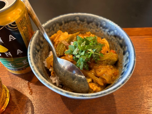 「ミニカレー350円（オクラと茄子のポークカレー）」@Omirukの写真