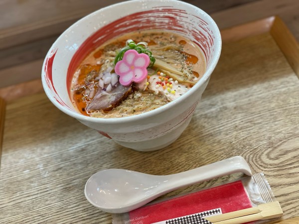 「冷やし濃厚えびそばfeat.tomato」@えびそば 緋彩の写真