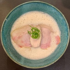 うまそうなラーメン屋の画像