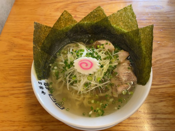 「生姜らーめん(平打麺)＋のり」@中華そば 馥の写真