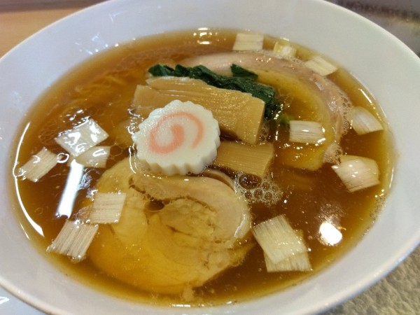 「羅臼昆布と鮭節の中華そば¥1250」@中華そば 深緑の写真