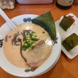 とんこつラーメン＋おにぎりランチ