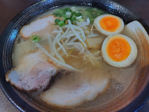 「特製ラーメン」@ラーメンばか馬の写真
