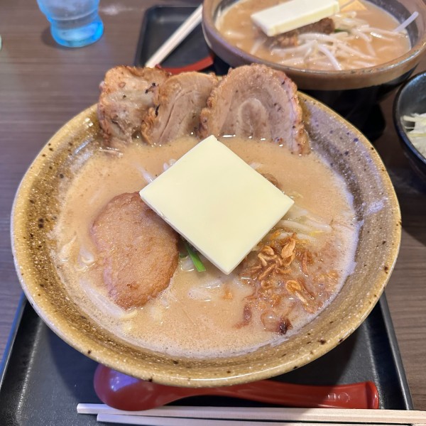 「九州麦味噌味噌漬け炙りチャーシュー麺」@味噌蔵麺四朗 半田店の写真