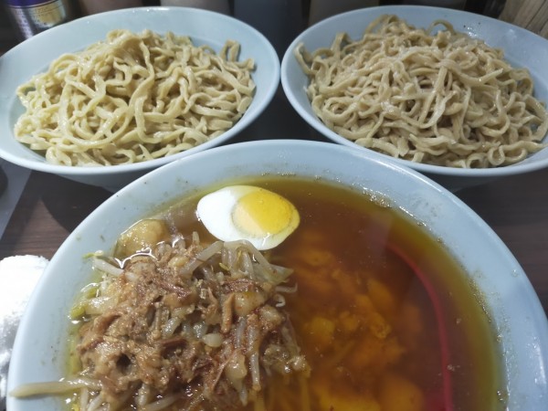 「辛魚つけ麺激辛・大盛600（ちょい脂）」@ラーメン富士丸  西早稲田店の写真