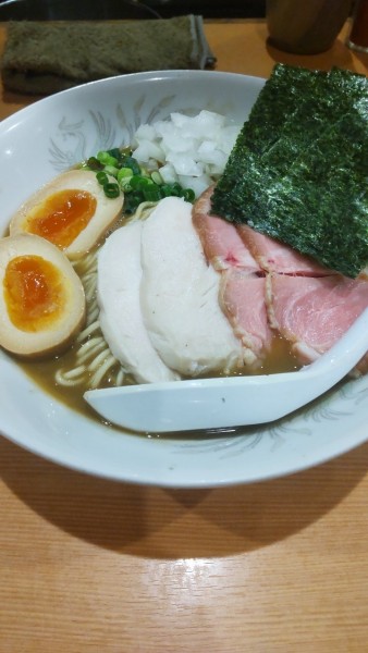 「特製濃厚煮干し」@北千住煮干中華蕎麦 かれんの写真