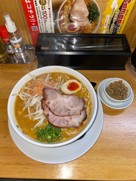 「濃厚！えび味噌ラーメン大盛シビ辛ミンチ¥1,190円(限定)」@麺屋 白神の写真