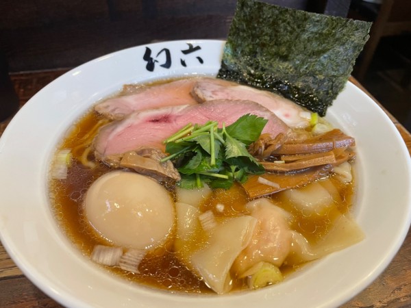 「特製醤油そば」@中華そば 幻六の写真