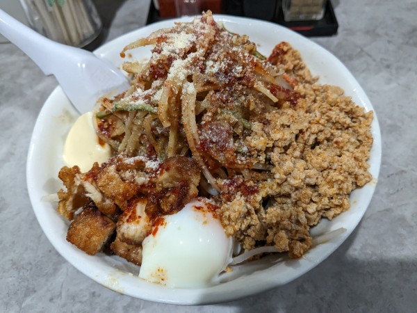 「冷やし中華」@旨辛ラーメン表裏 高田馬場店の写真