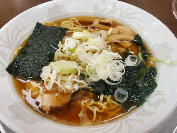 「醤油ラーメン８３０円」@紅富士の湯の写真