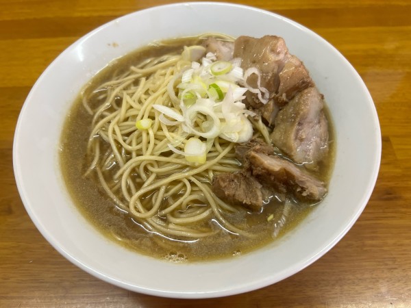 「肉そば大盛」@中華そば屋 伊藤の写真