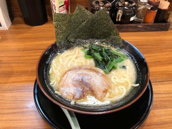「ラーメン(塩)」@横浜家系ラーメン 壱角家 落合南長崎店の写真
