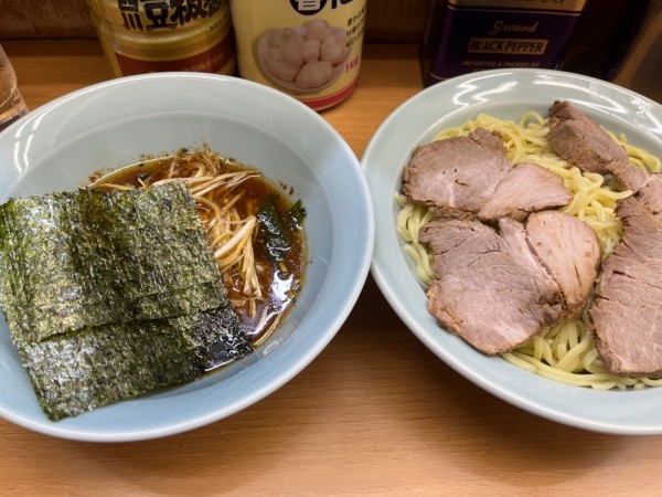 「つけ麺中ネギチャーシュー」@なかむら屋の写真
