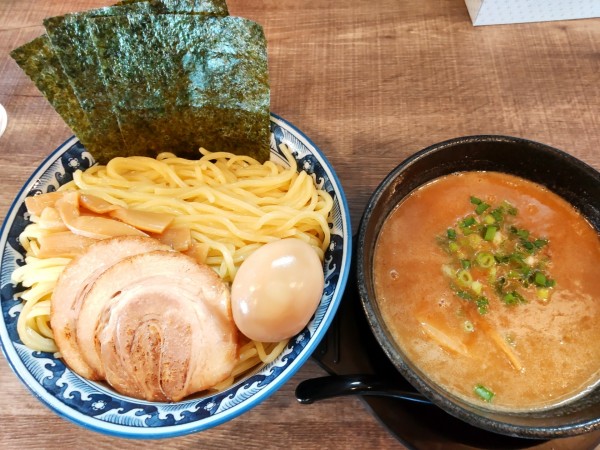 「特製つけ麺 並  300g 冷盛」@濃厚豚骨専門店 麺屋SEGODON 市原国分寺店の写真