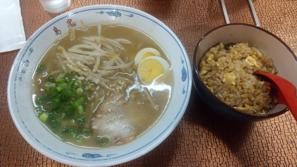 「ラーメンセット900円」@中華料理 島忠花の写真