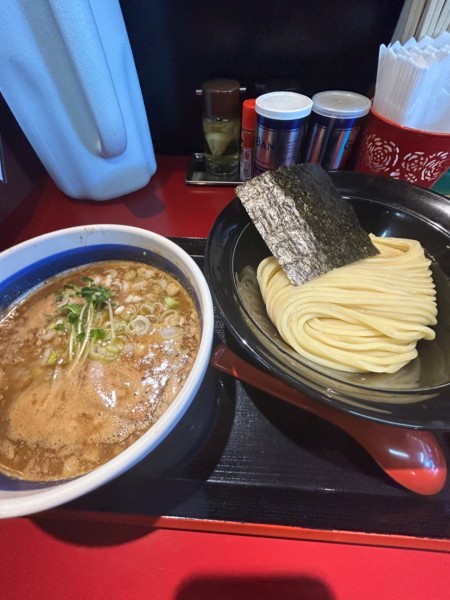 「豚骨魚介つけ麺」@らぁ麺処 蓮の華の写真