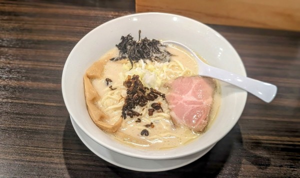 「鶏白湯麺（780円）」@超濃厚鶏白湯ラーメン専門店 自家製麺 鶏ふじの写真