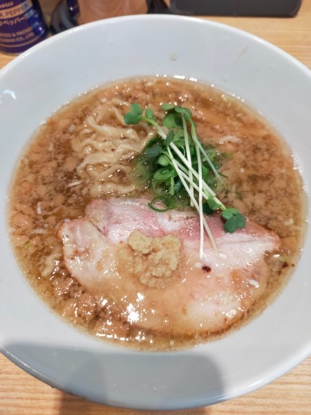 「背脂生姜のしおらーめん」@しおらーめん進化 2ndの写真