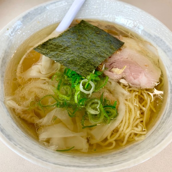 「ワンタンメン塩900円」@支那そば 一真の写真