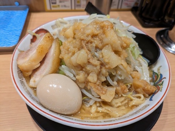 「小ラーメン」@豚山 武蔵小杉店の写真