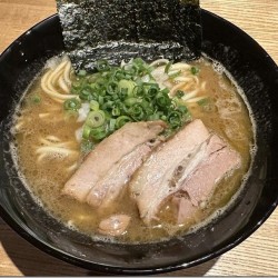 豚骨醤油(並盛)