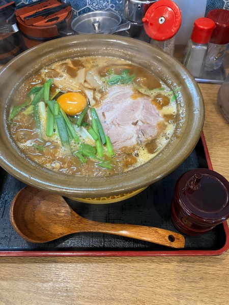 「もつカリーラーメン1100円」@ラーメン猪太の写真