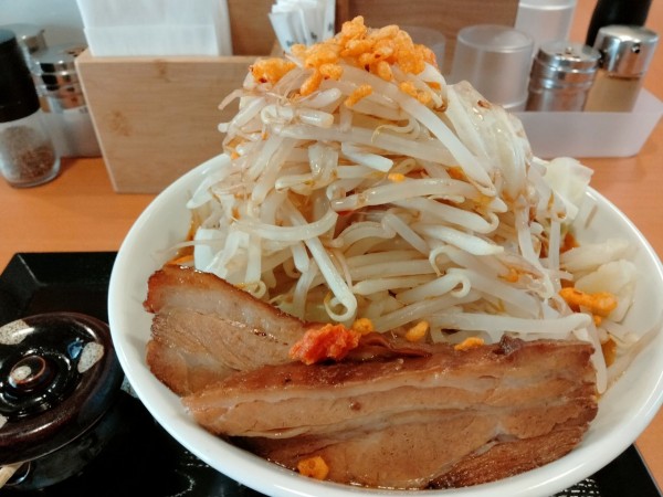 「辛ラーメン野菜増し」@麺屋 つるの写真