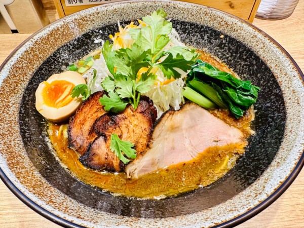 「【限定】黒胡麻担々麺【1200円】」@焼あご煮干しらぁめん 碧猫の写真