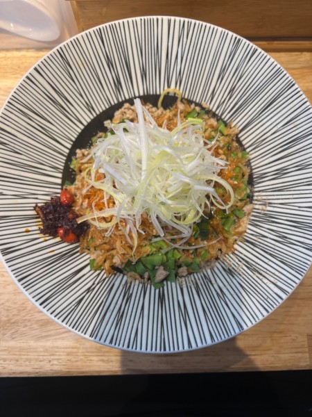 「汁なし坦々麺1000円」@麺処 一龍の写真