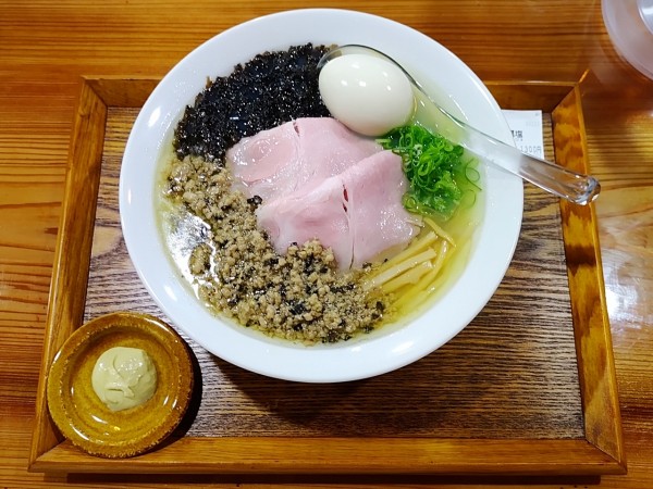 「特製牡蠣塩 トリュフアヒージョ」@むかんの写真