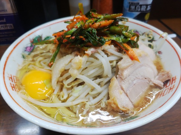 「小ラーメン(豚2枚) 830円」@ラーメン二郎 横浜関内店の写真