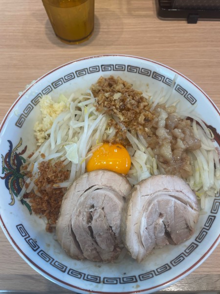 「汁なしラーメン」@豚山 環2下永谷店の写真