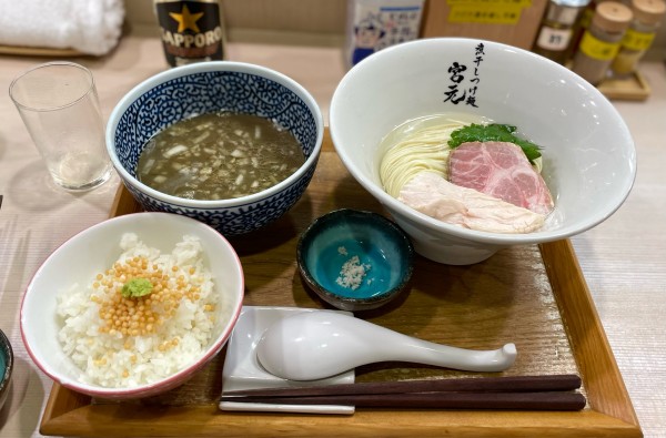 「【限定】イカ煮干しの淡麗冷やし昆布水つけ麺¥1100」@煮干しつけ麺 宮元の写真