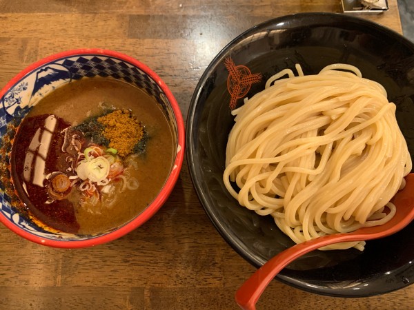 「灼熱カレーつけ麺」@つけ麺専門店 三田製麺所 渋谷道玄坂店の写真