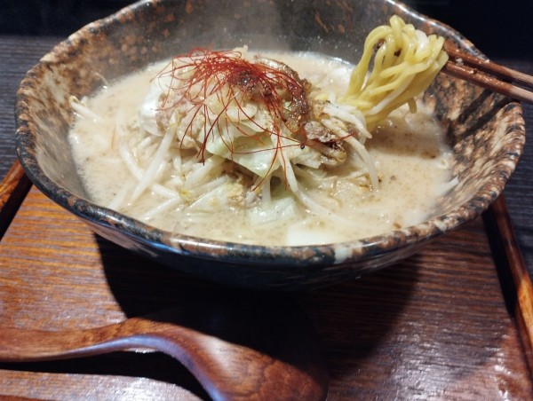「味噌ラーメン(熟成白味噌ラーメン)(890)」@札幌味噌ラーメン ひつじの木 大森店の写真