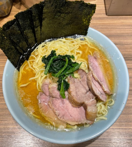 「ラーメン」@横浜らーめん渡来武 総本店の写真